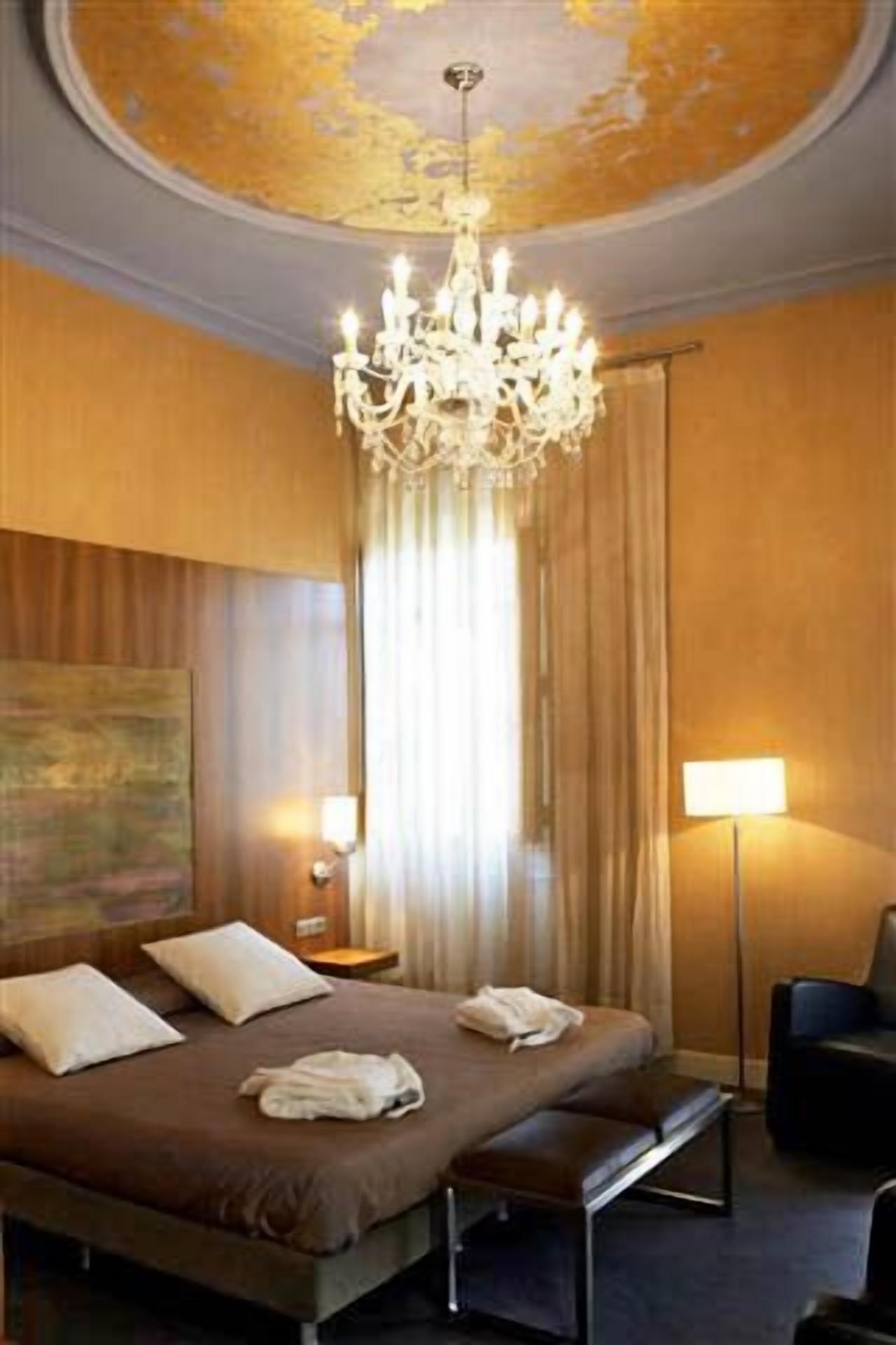 Hotel Sant Roc Сольсона Экстерьер фото